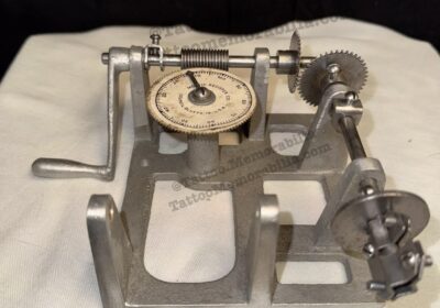 Vintage-Tattoo-Macchine-Coil-Winder